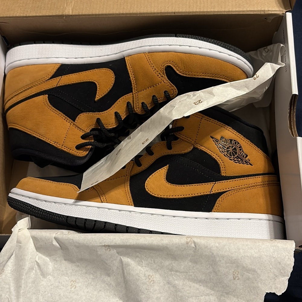 Jordan 1 Mid Black and Ochre Sneakers - Picture 5 of 6